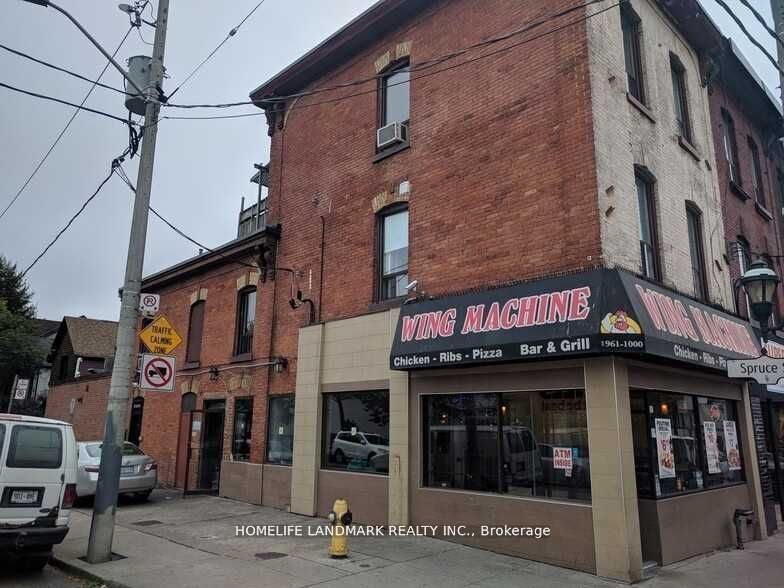 443 Parliament Street, Toronto C08, ON M5A 2H6