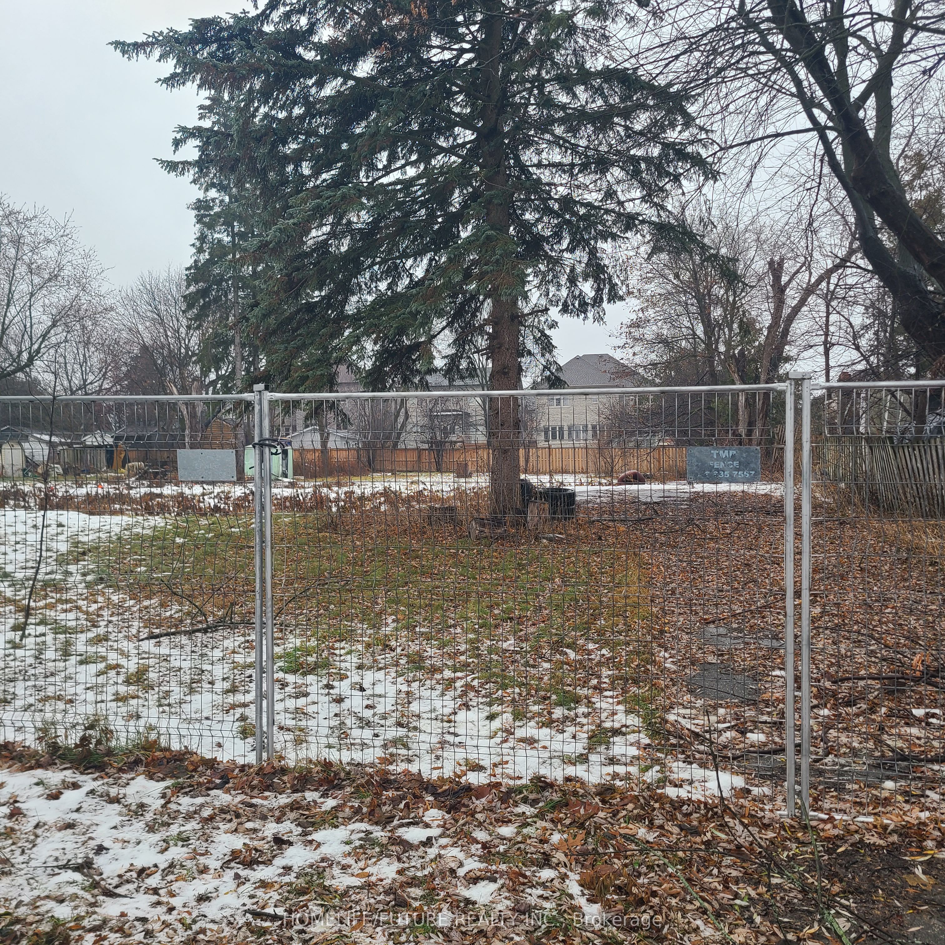 1 View Street, Ajax, ON L1Z 1E4