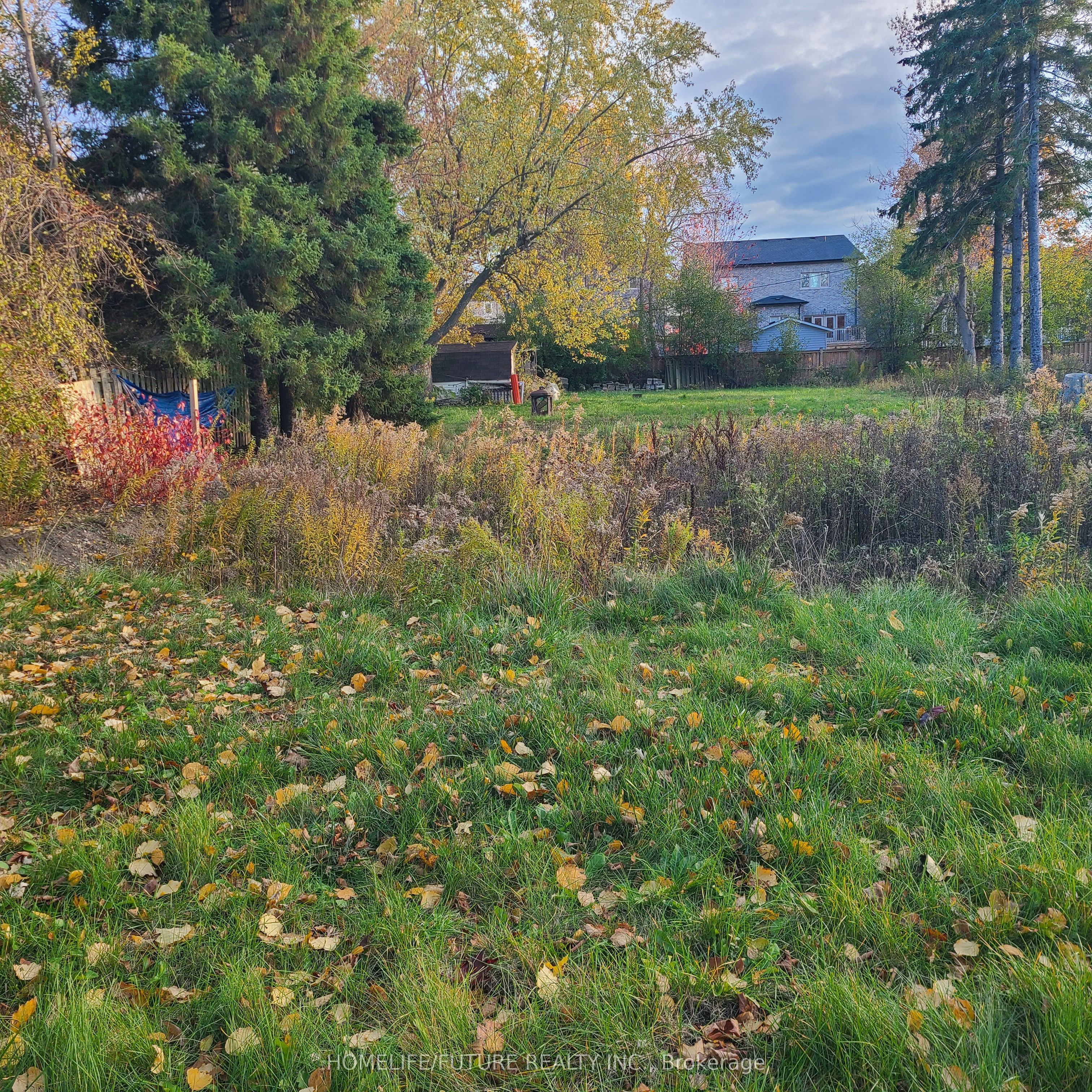 3 View Street, Ajax, ON L1Z 1E4