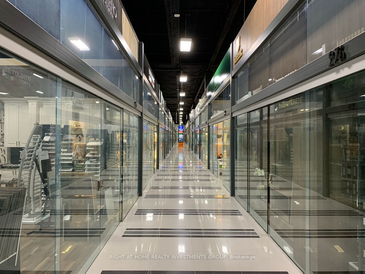7250 Keele Street 253, Vaughan, ON L4K 1Z8