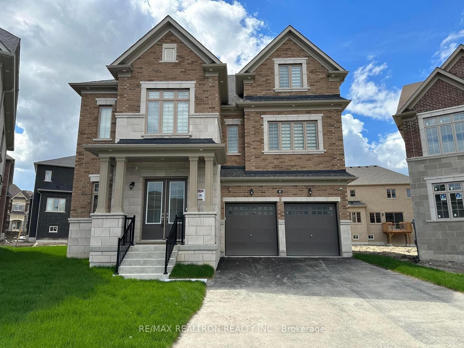 41 Perigo Court, Richmond Hill, ON L4E 1K3