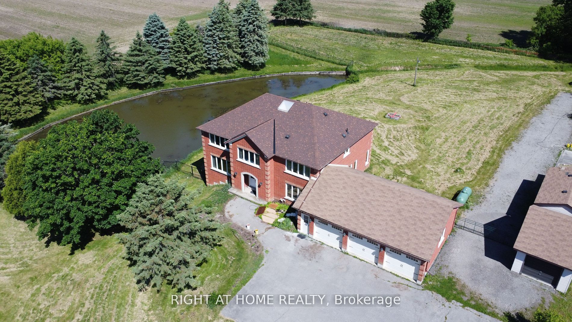 1008 Mount Albert Road, East Gwillimbury, ON L0G 1V0