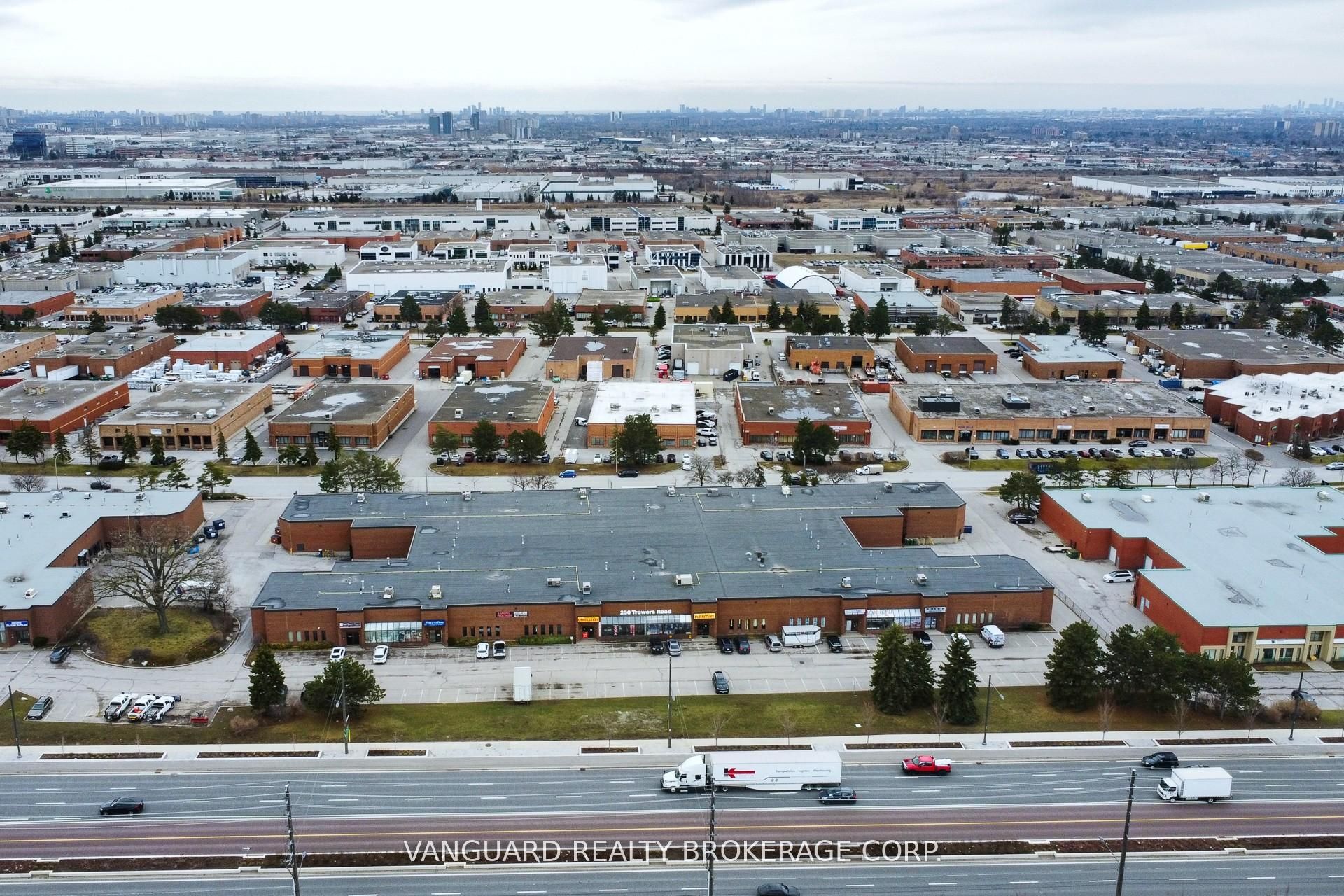 250 Trowers Road 1, Vaughan, ON L4L 5Z9