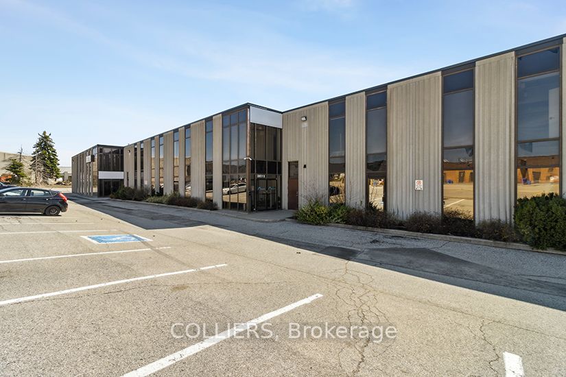 145 West Beaver Creek Road 2, Richmond Hill, ON L4B 1C6