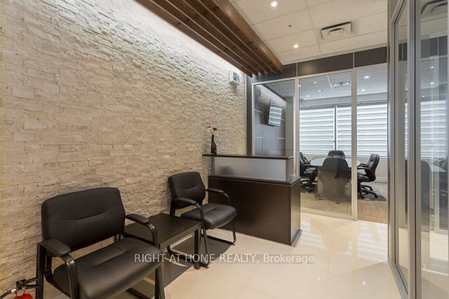 7191 Yonge Street 509, Markham, ON L3T 0C4