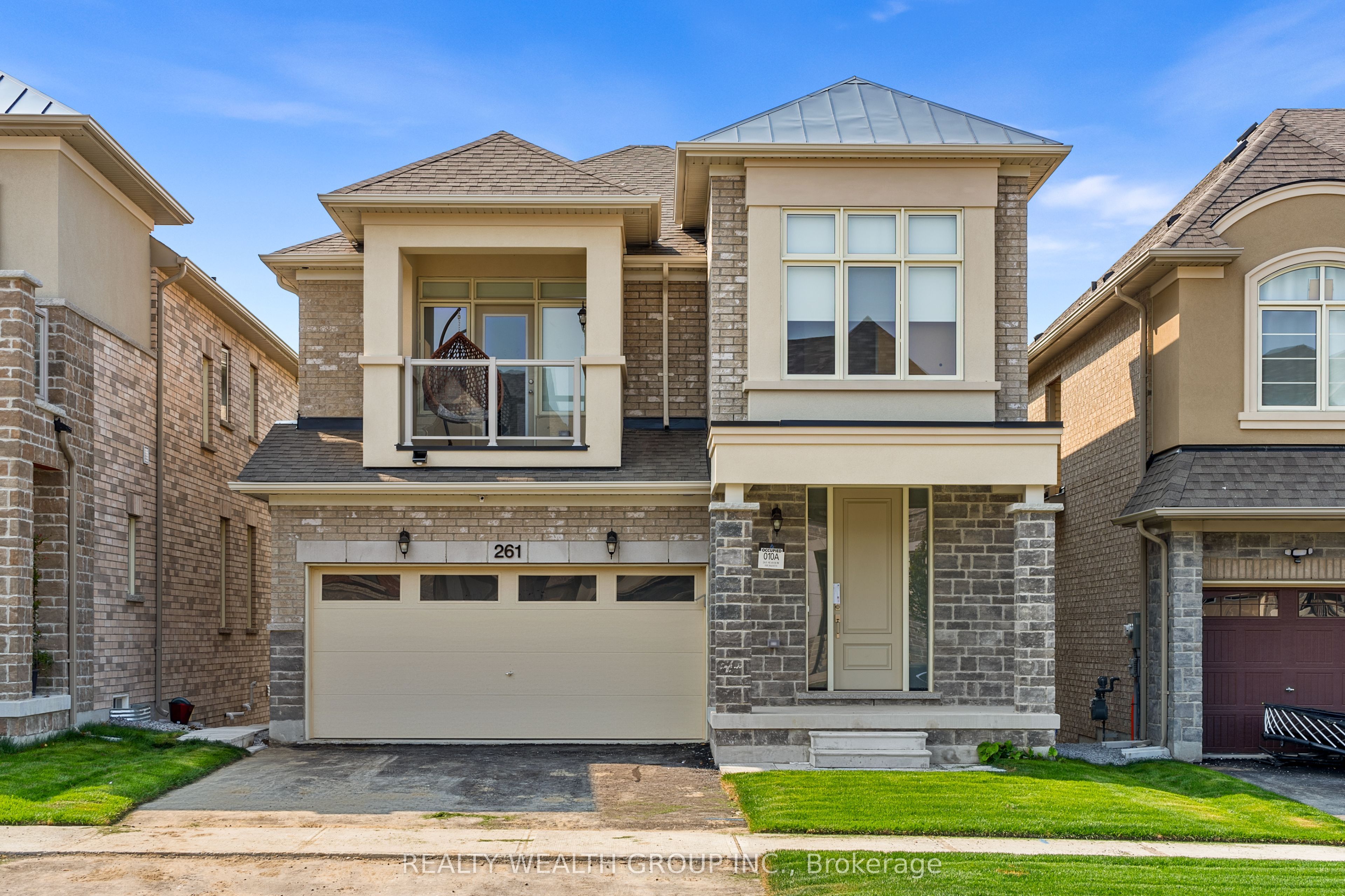 261 Seaview Heights, East Gwillimbury, ON L9N 0Z1