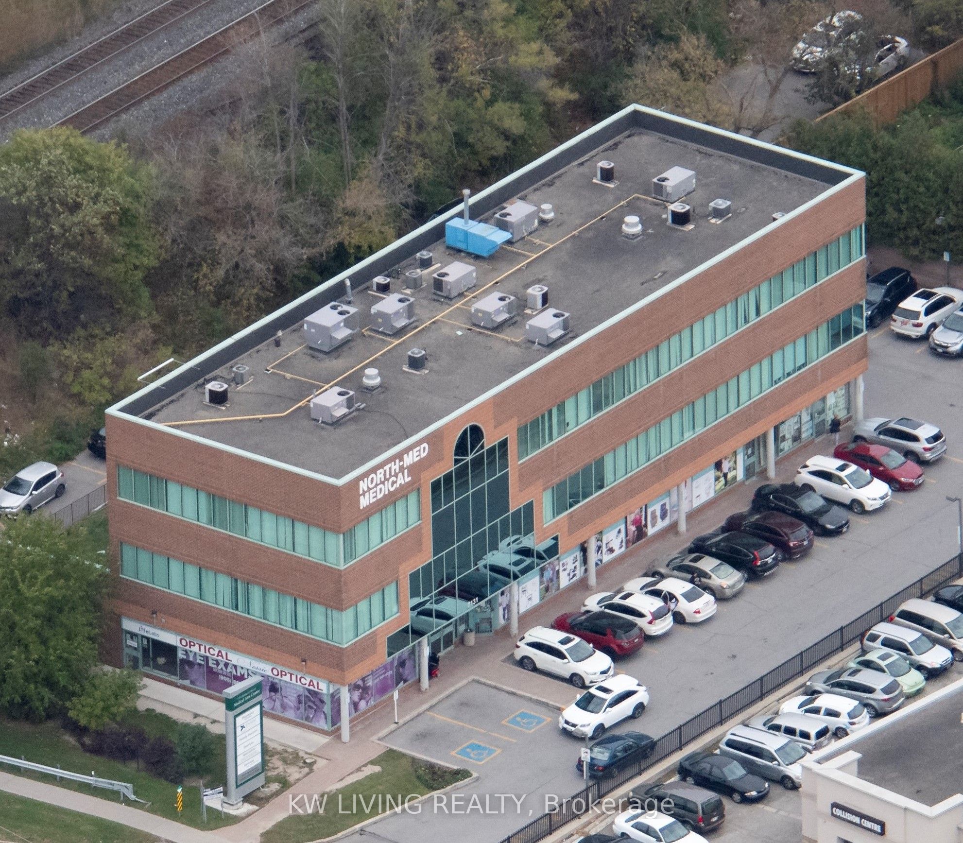 7131 Bathurst Street 304, Vaughan, ON L4J 2J7
