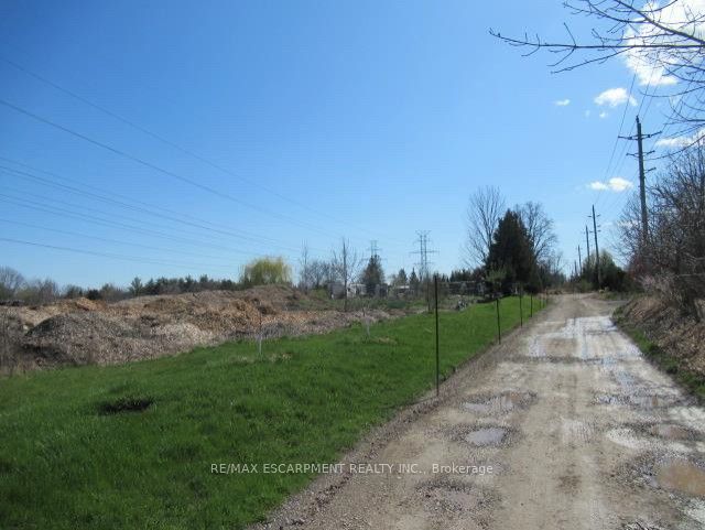 1525 Snake Road, Burlington, ON L7P 4Y9