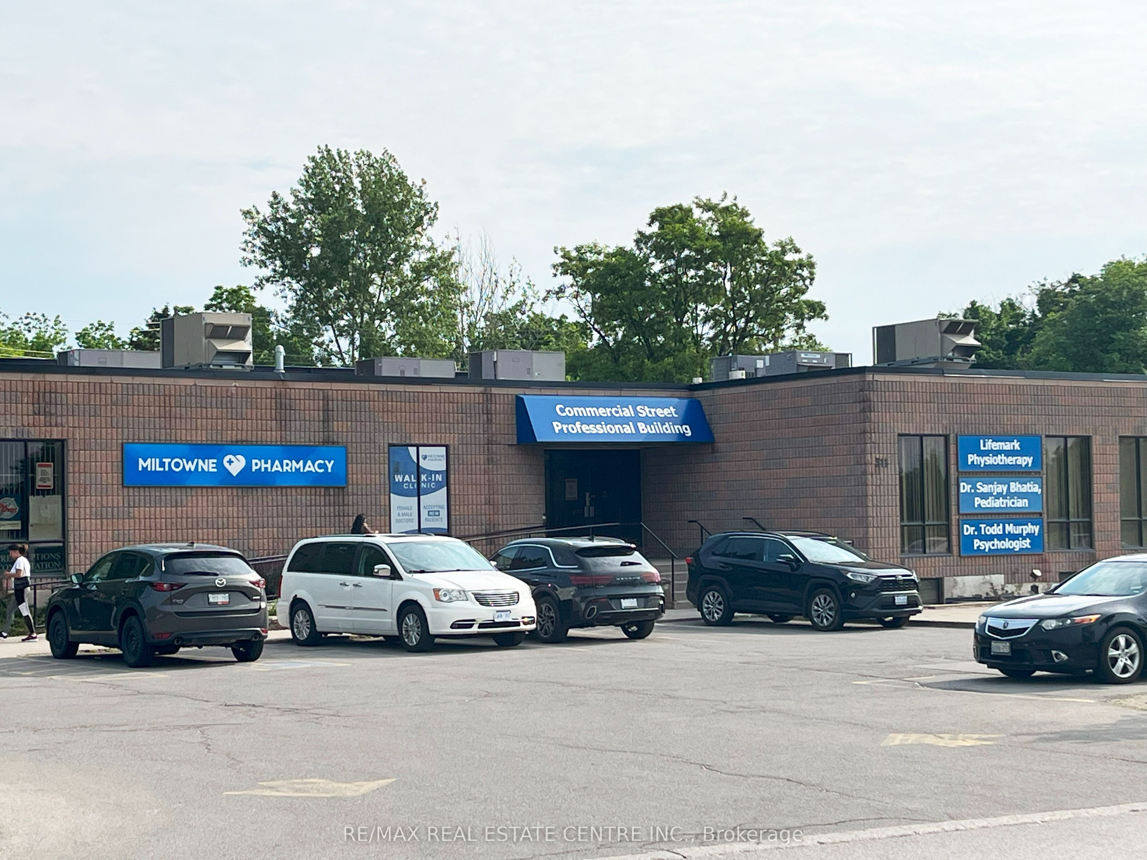 311 Commercial Street 102, Milton, ON L9T 3Z9