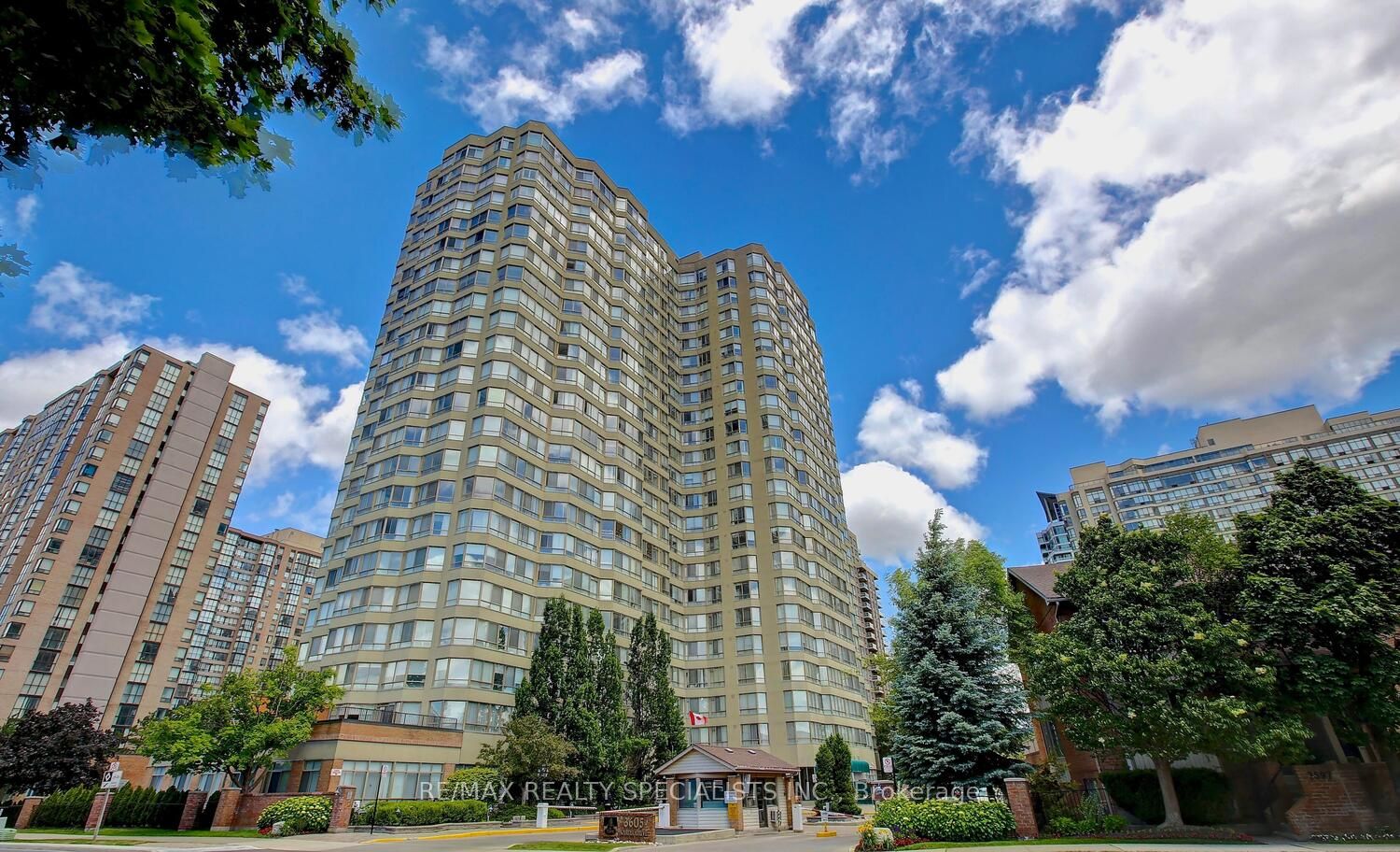 3605 Kariya Drive 111, Mississauga, ON L5B 3J4