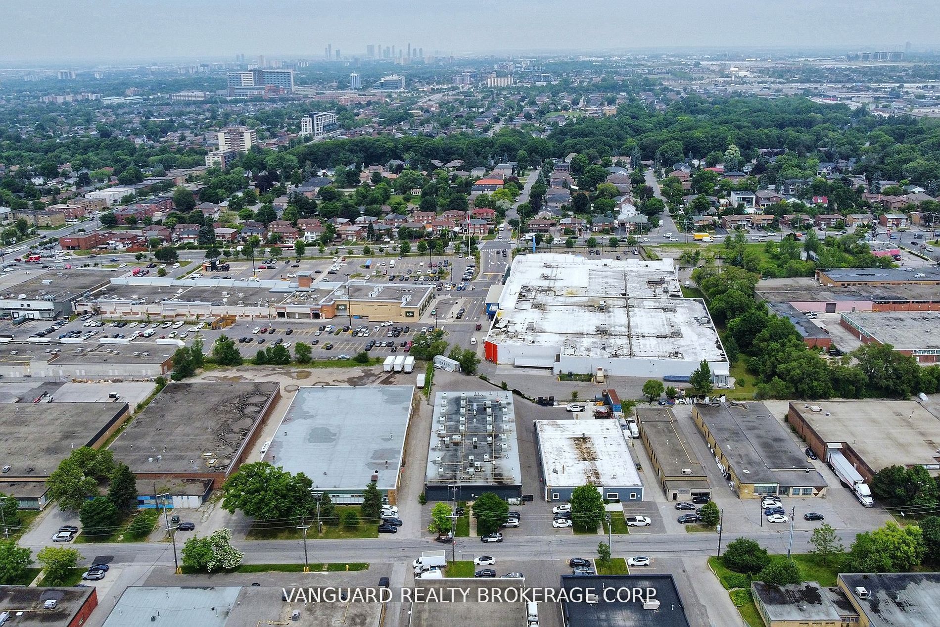 56-58 Colville Road, Toronto W04, ON M6M 2Y4