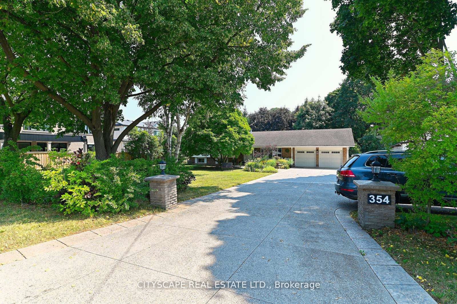 354 Plains Road W, Burlington, ON L7T 1G5