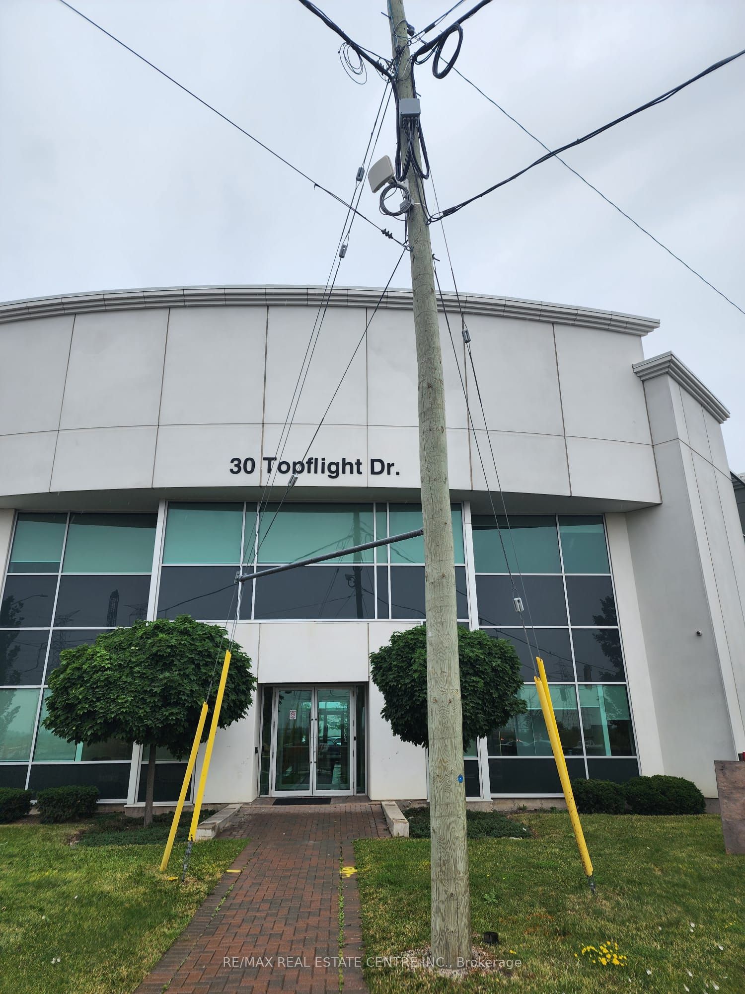 30 Topflight Drive 9, Mississauga, ON L5S 0A8