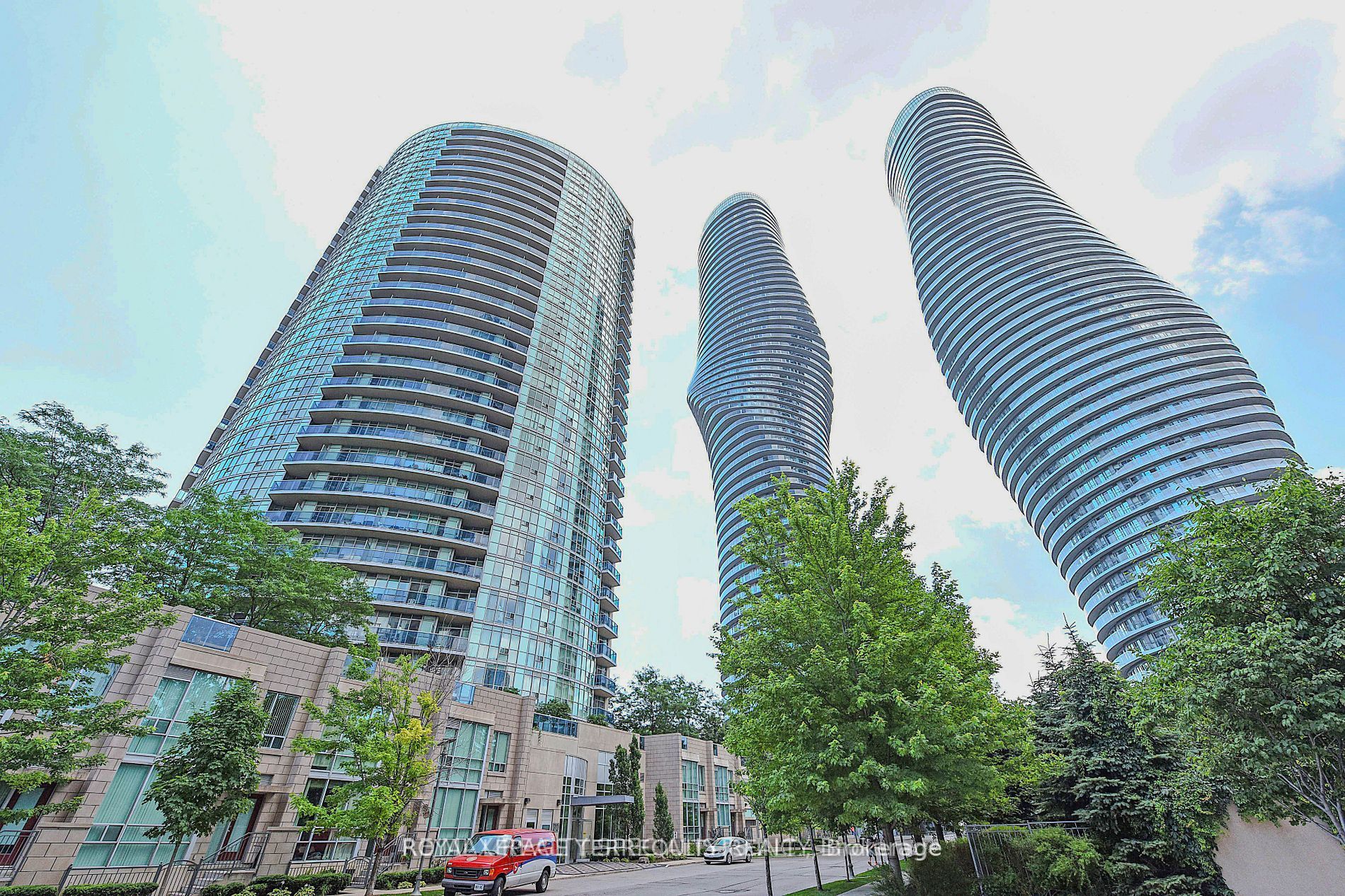 70 Absolute Avenue 403, Mississauga, ON L4Z 0A4