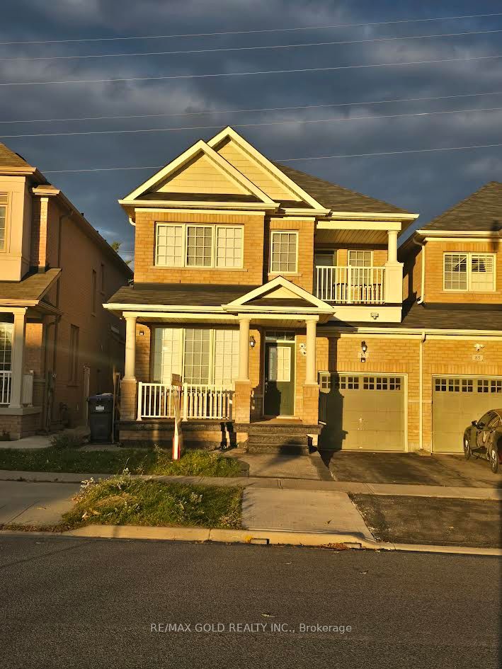 83 Kimborough Hollow E Main, Brampton, ON L6Y 0Z1