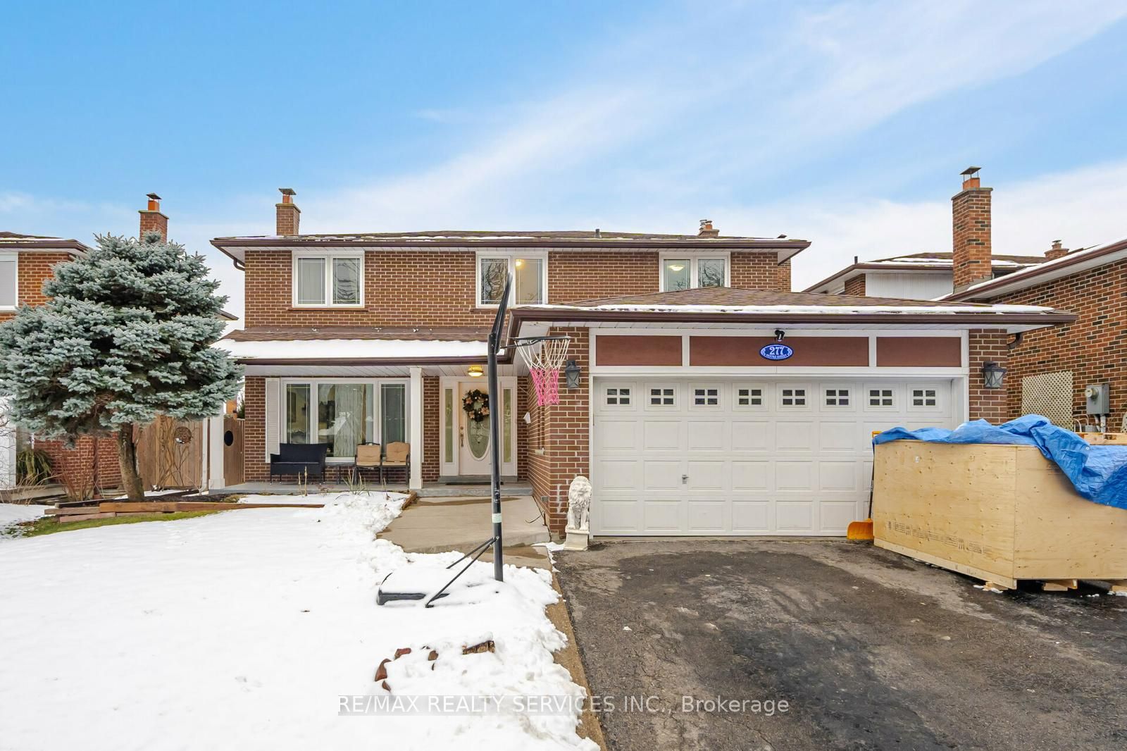 277 Centre Street N, Brampton, ON L6V 2R3