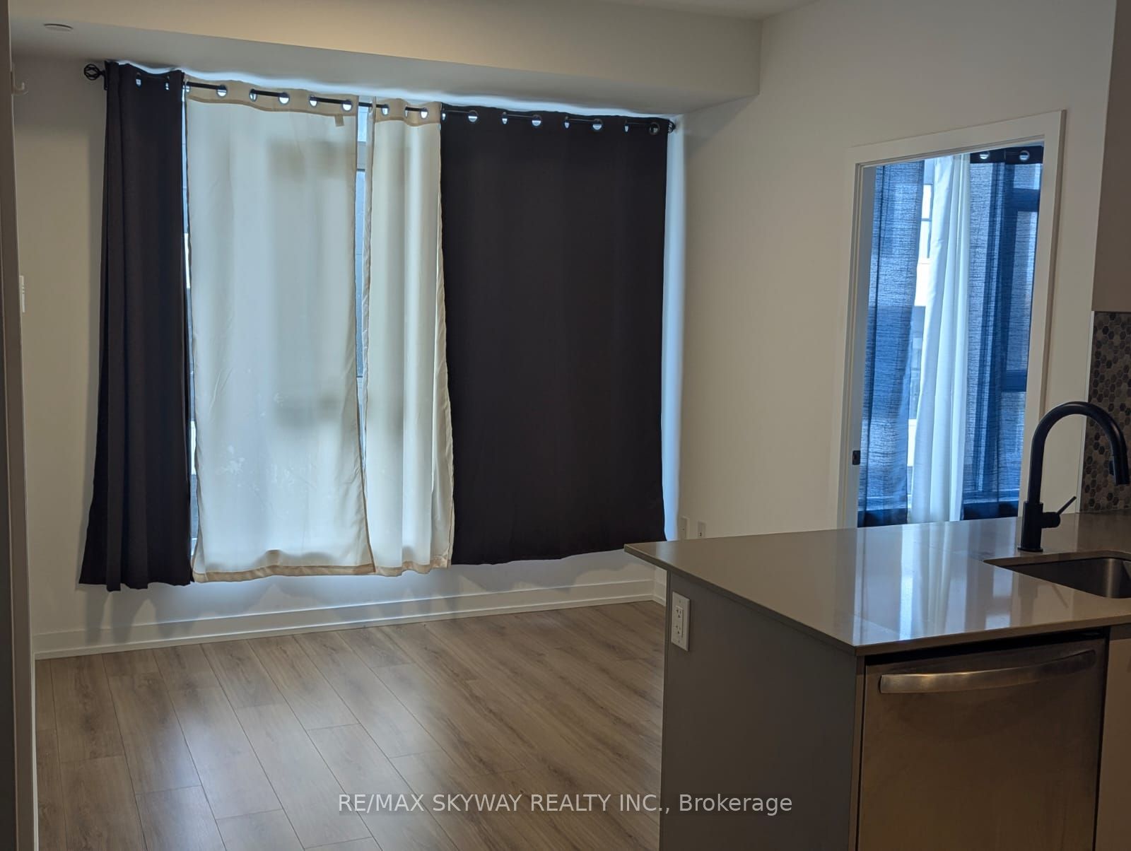 10 Lagerfeld Drive 203, Brampton, ON L7A 5L3