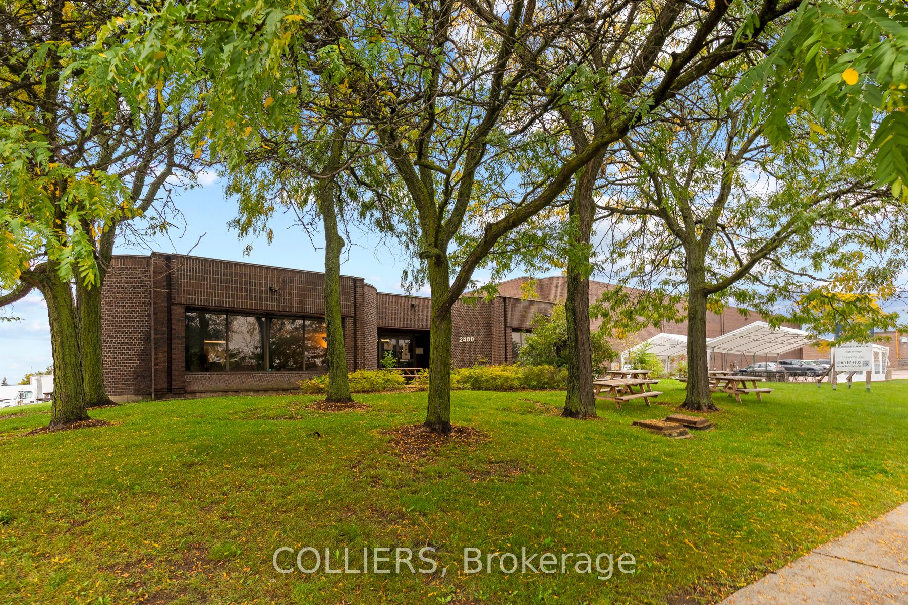2480 Tedlo Street 2, Mississauga, ON L5A 3V3