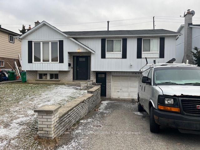 7638 Benavon Road W, Mississauga, ON L4T 3G3