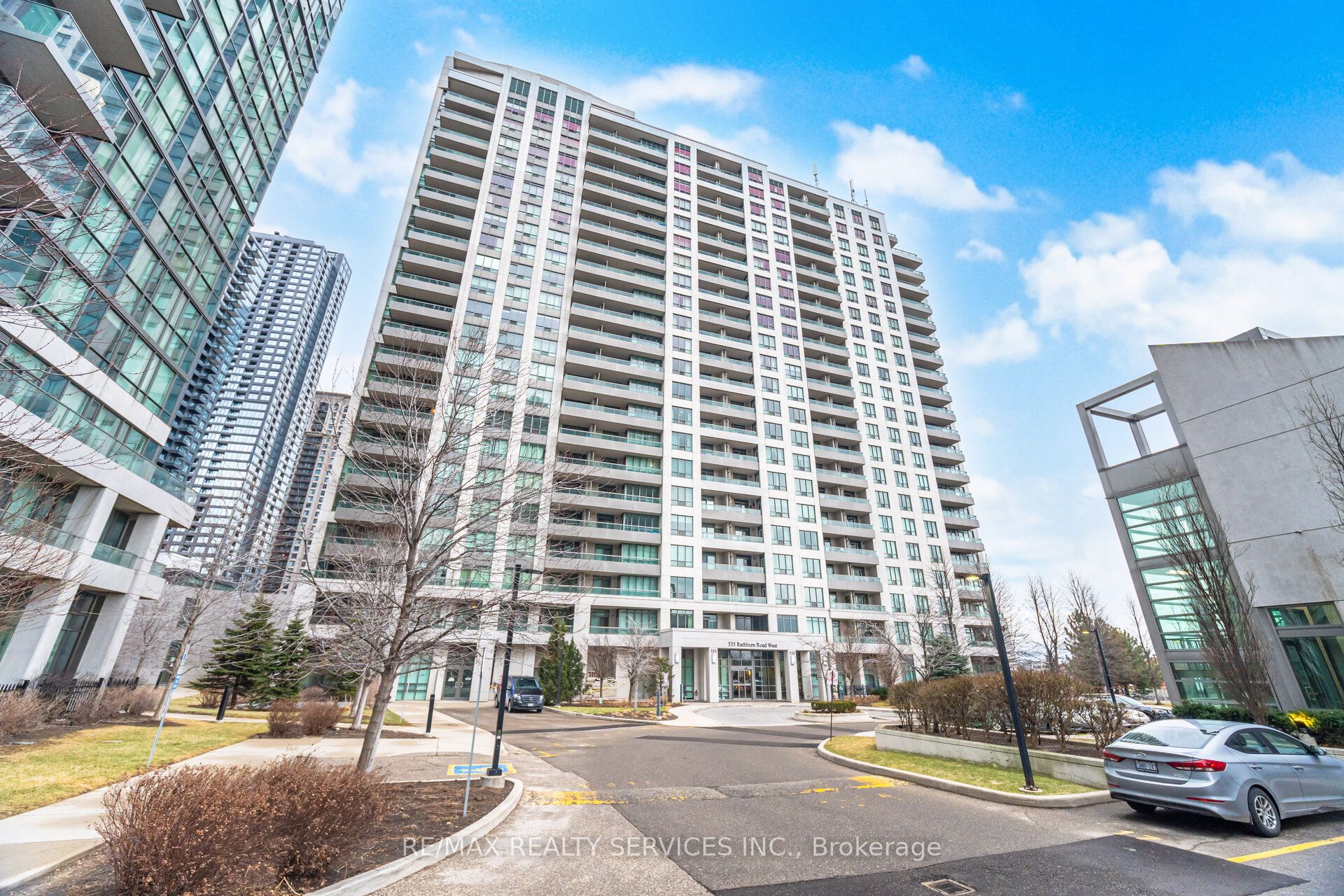 335 Rathburn Road W 909, Mississauga, ON L5B 0C8