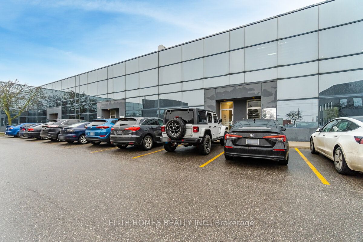 2355 Derry Road E 27, Room 101, Mississauga, ON L5S 1V6