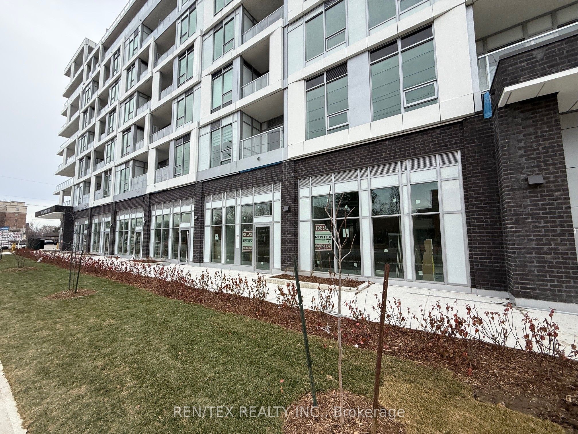 490 Plains Road E 45, Burlington, ON L7T 2E1