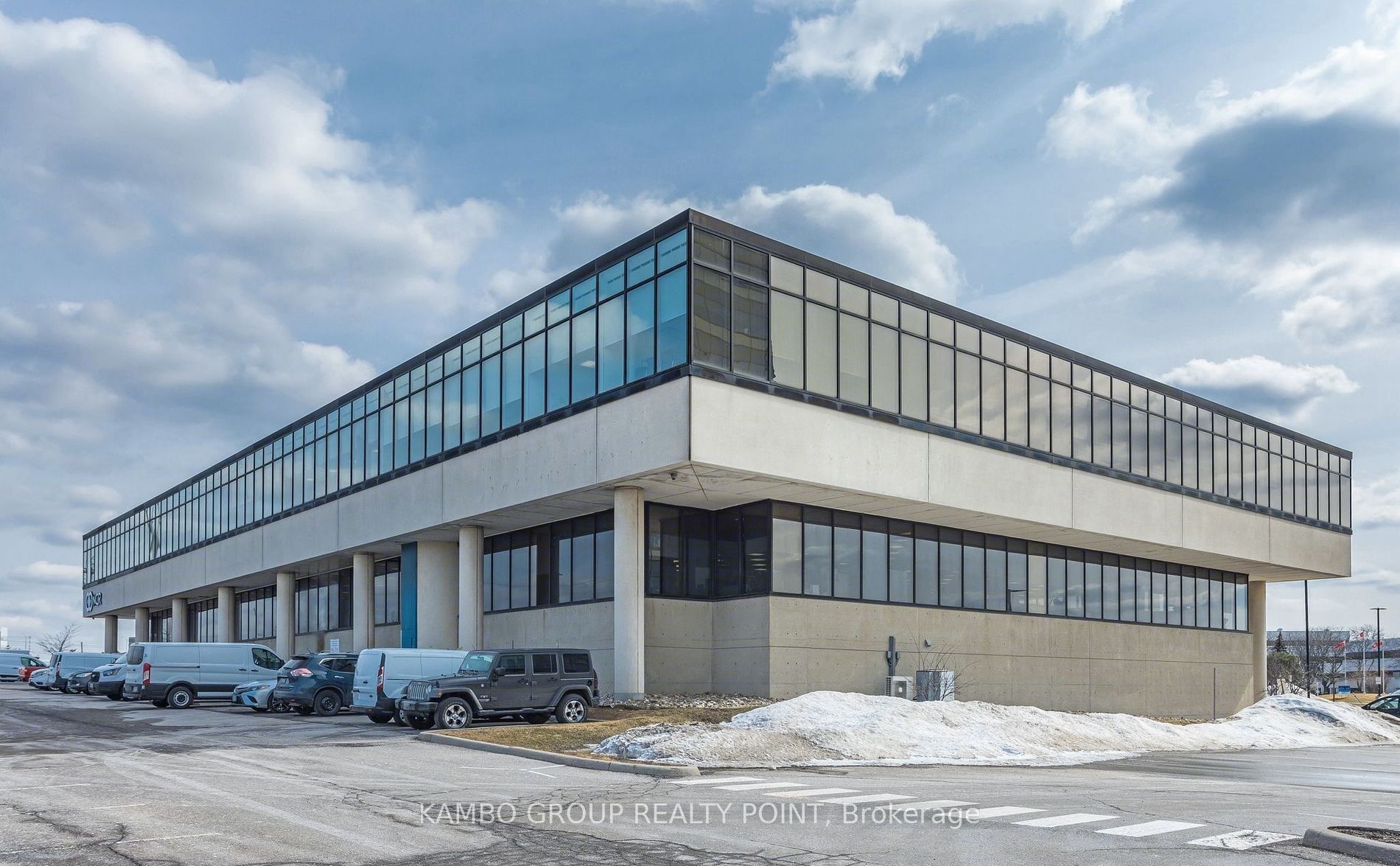 6865 Century Avenue, Mississauga, ON L5N 7K2