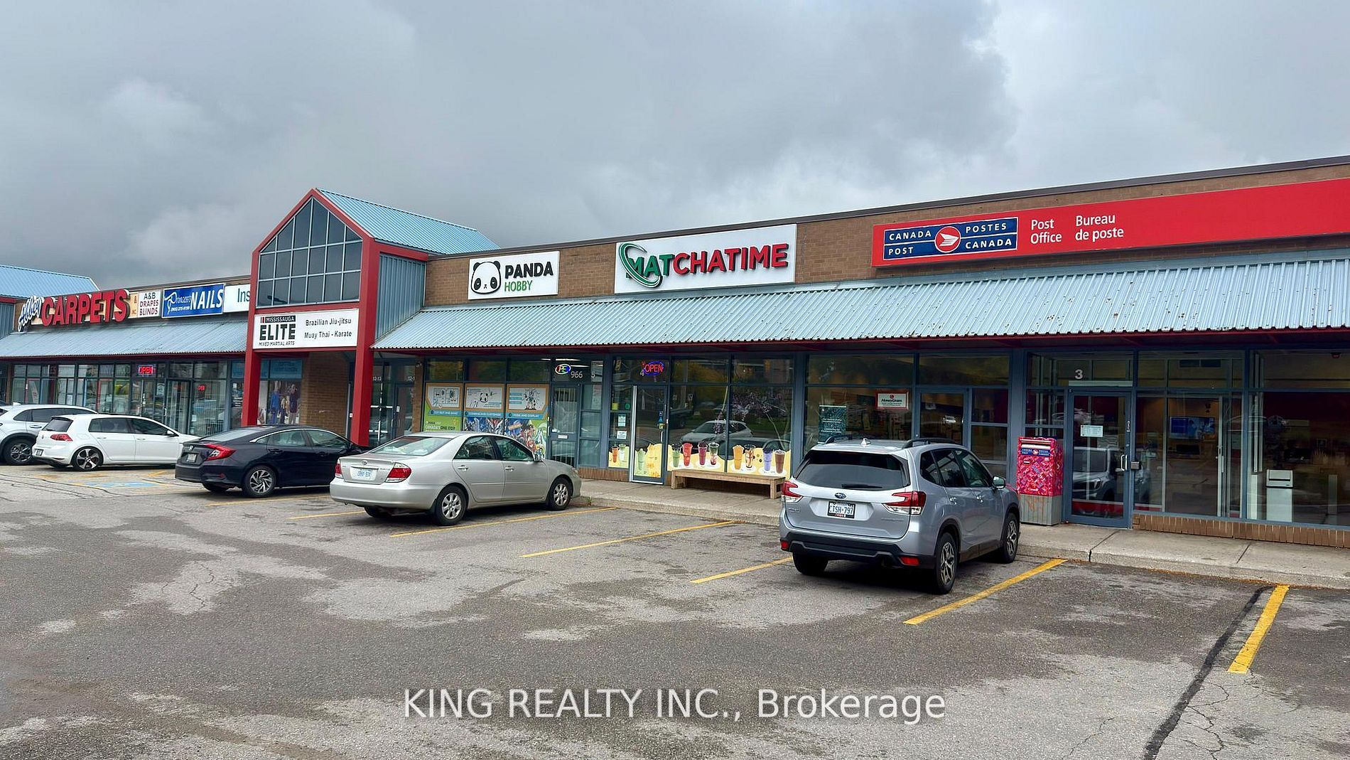 966 Dundas Street E, Mississauga, ON L4Y 4H5
