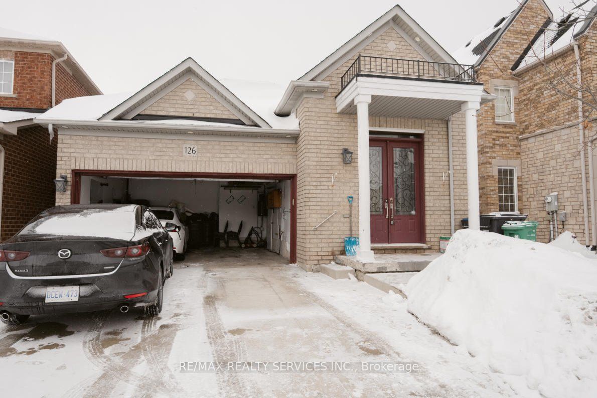 126 Edenbrook Hill Drive, Brampton, ON L7A 2R2